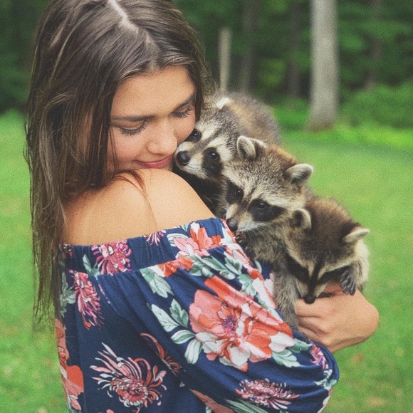 Meet your Posher, Megan - Picture 6 of 8